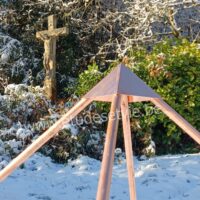 Kit pyramide classique en cuivre avec les angles et son chapeau pour l'électroculture