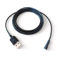 Cordon USB-A de mise à la terre noir à douille cylindrique